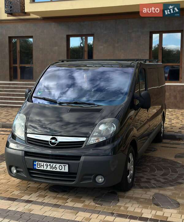 Минивэн Opel Vivaro 2014 в Измаиле фото 2 Минивэн Opel Vivaro 2014 в Измаиле