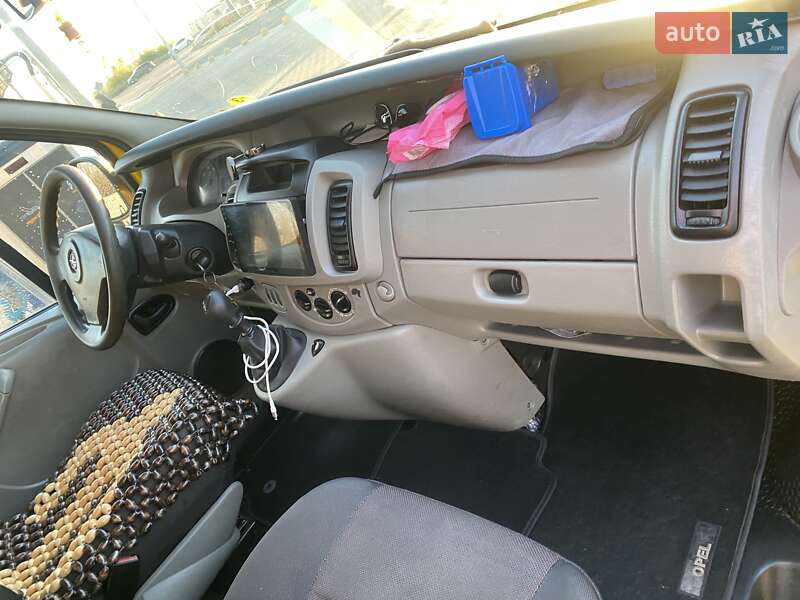 Минивэн Opel Vivaro 2006 в Тростянце фото 13 Минивэн Opel Vivaro 2006 в Тростянце