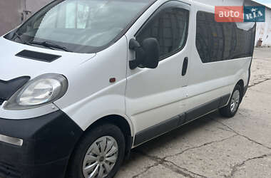 Мінівен Opel Vivaro 2004 в Одесі