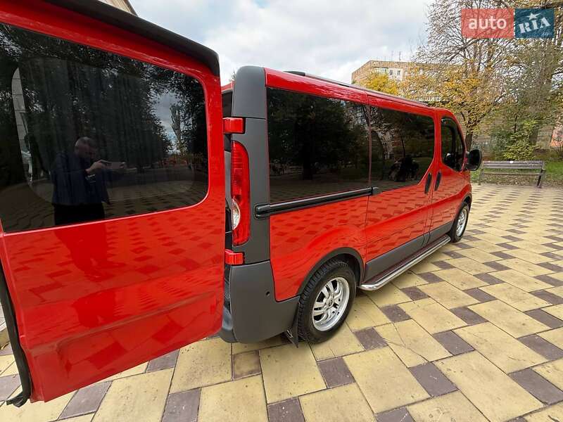 Минивэн Opel Vivaro 2008 в Кривом Роге фото 14 Минивэн Opel Vivaro 2008 в Кривом Роге