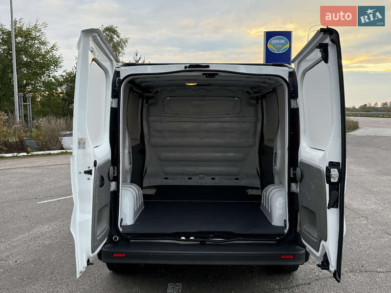 Грузовой фургон Opel Vivaro 2014 в Радивилове фото 27 Грузовой фургон Opel Vivaro 2014 в Радивилове