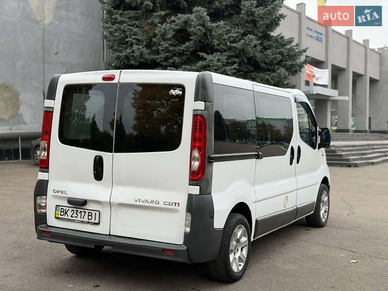 Минивэн Opel Vivaro 2006 в Ровно фото 28 Минивэн Opel Vivaro 2006 в Ровно