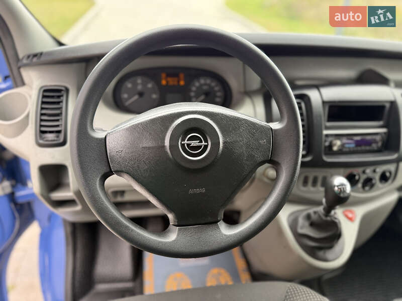 Минивэн Opel Vivaro 2009 в Ровно фото 19 Минивэн Opel Vivaro 2009 в Ровно