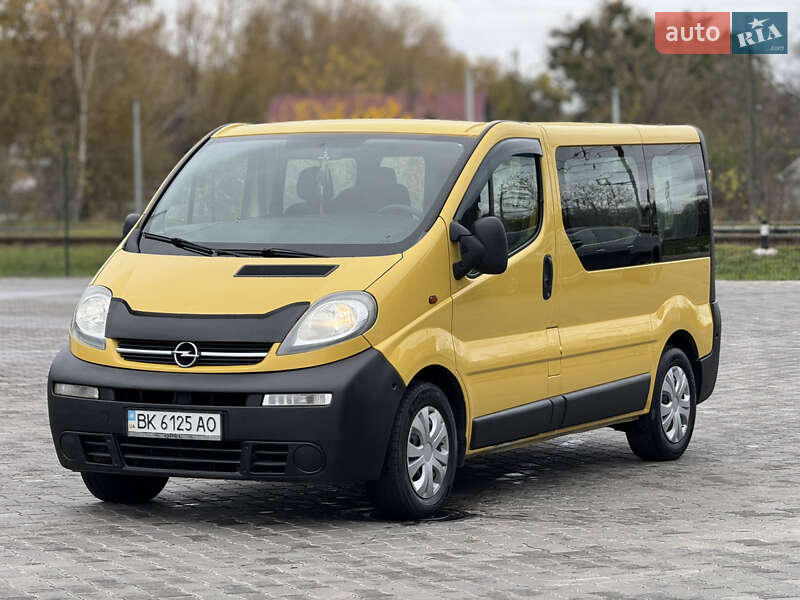 Минивэн Opel Vivaro 2004 в Звягеле фото 2 Минивэн Opel Vivaro 2004 в Звягеле