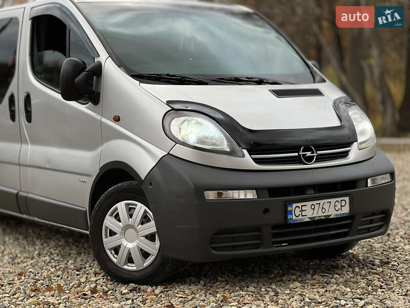 Минивэн Opel Vivaro 2006 в Черновцах
