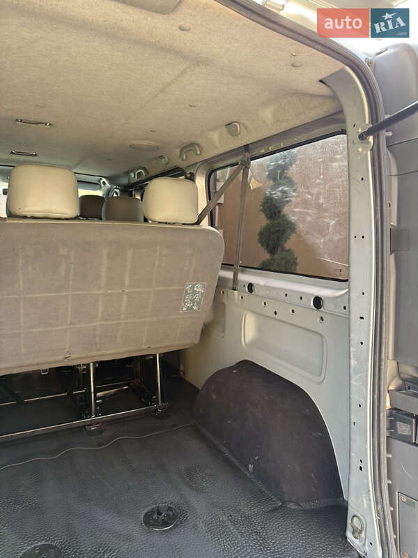 Мінівен Opel Vivaro 2004 в Косові фото 25 Мінівен Opel Vivaro 2004 в Косові