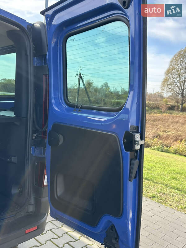 Мінівен Opel Vivaro 2015 в Ковелі