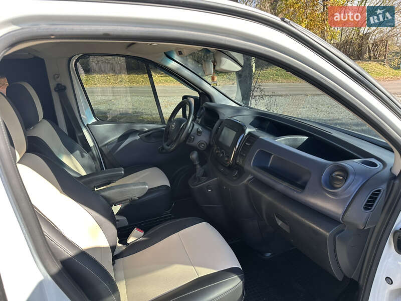 Минивэн Opel Vivaro 2016 в Львове фото 15 Минивэн Opel Vivaro 2016 в Львове