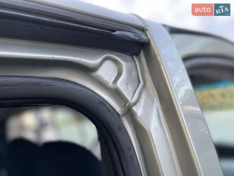 Мінівен Opel Vivaro 2007 в Хмельницькому фото 45 Мінівен Opel Vivaro 2007 в Хмельницькому