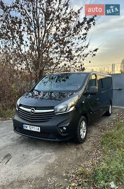 Минивэн Opel Vivaro 2017 в Киеве