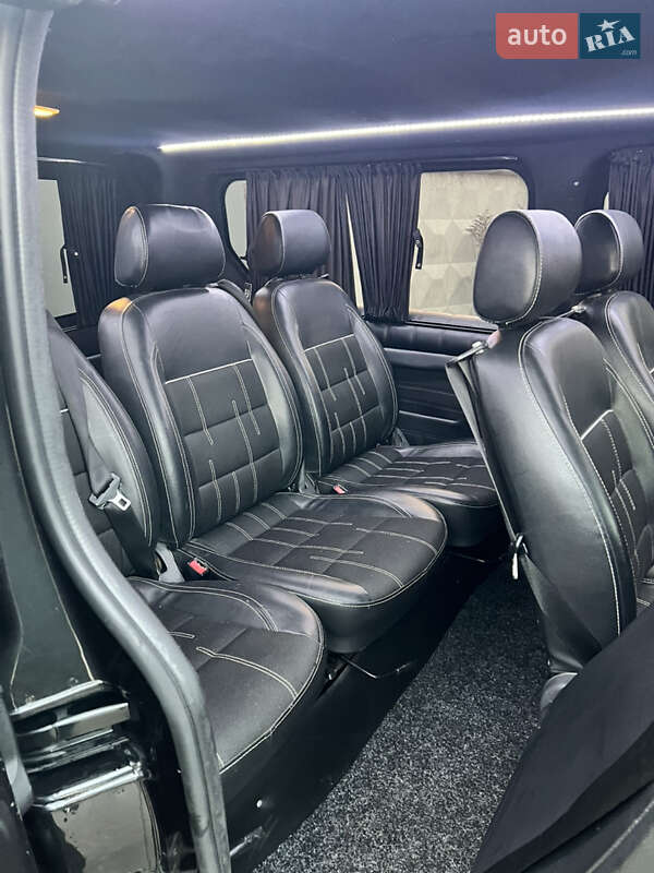 Минивэн Opel Vivaro 2017 в Киеве фото 12 Минивэн Opel Vivaro 2017 в Киеве