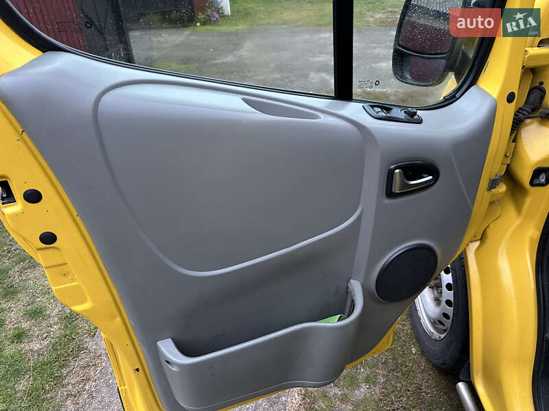 Грузовой фургон Opel Vivaro 2010 в Киеве фото 9 Грузовой фургон Opel Vivaro 2010 в Киеве