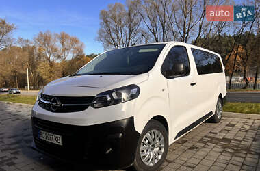 Минивэн Opel Vivaro 2020 в Новояворовске