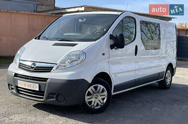 Минивэн Opel Vivaro 2012 в Дубно