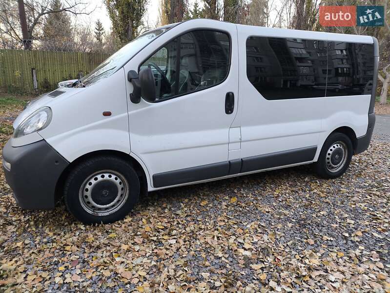 Opel Vivaro 2006