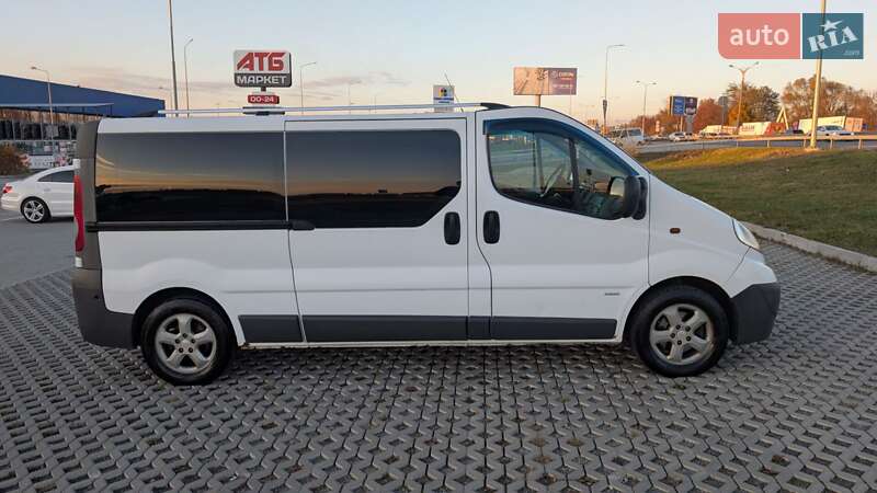 Мінівен Opel Vivaro 2007 в Львові