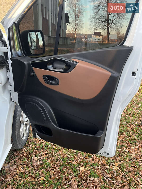 Минивэн Opel Vivaro 2019 в Коломые