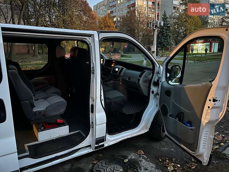 Минивэн Opel Vivaro 2006 в Львове фото 7 Минивэн Opel Vivaro 2006 в Львове