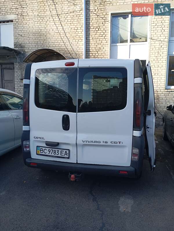 Минивэн Opel Vivaro 2006 в Львове фото 3 Минивэн Opel Vivaro 2006 в Львове