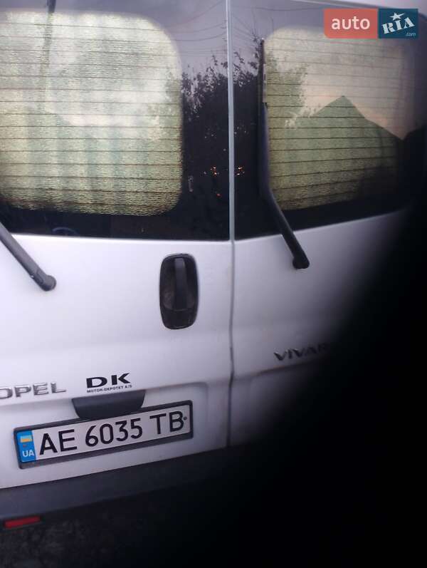 Минивэн Opel Vivaro 2005 в Марганце фото 4 Минивэн Opel Vivaro 2005 в Марганце