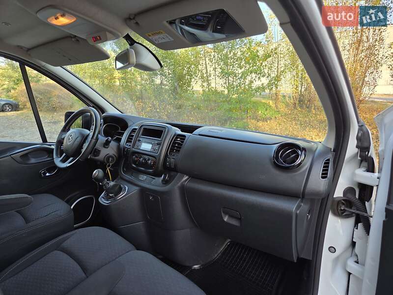 Грузовой фургон Opel Vivaro 2017 в Харькове фото 38 Грузовой фургон Opel Vivaro 2017 в Харькове