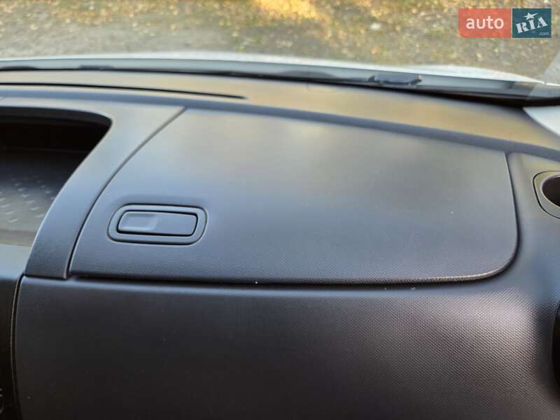 Грузовой фургон Opel Vivaro 2017 в Харькове фото 43 Грузовой фургон Opel Vivaro 2017 в Харькове