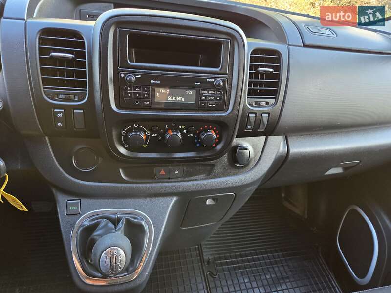 Грузовой фургон Opel Vivaro 2017 в Харькове фото 48 Грузовой фургон Opel Vivaro 2017 в Харькове