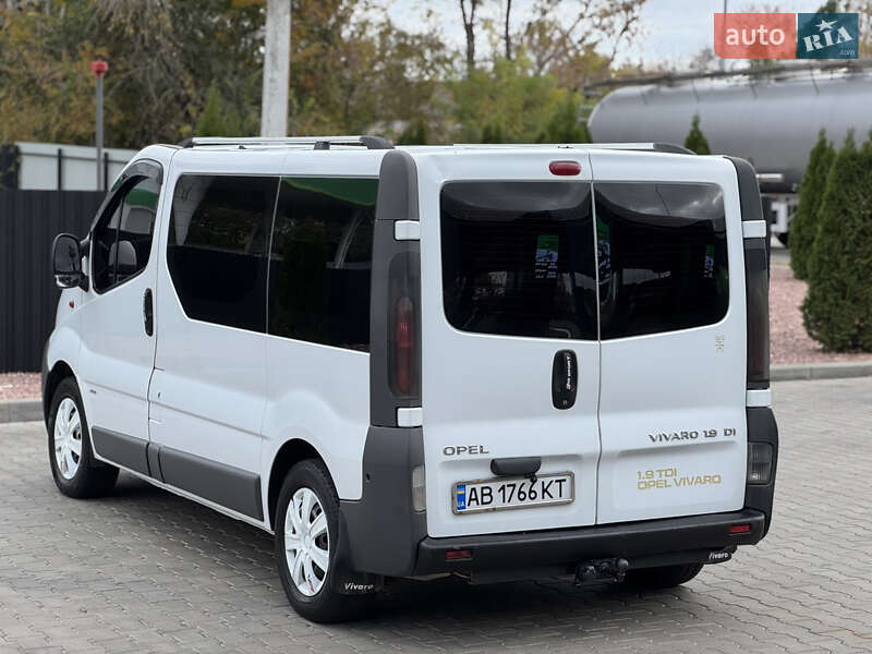 Минивэн Opel Vivaro 2003 в Одессе