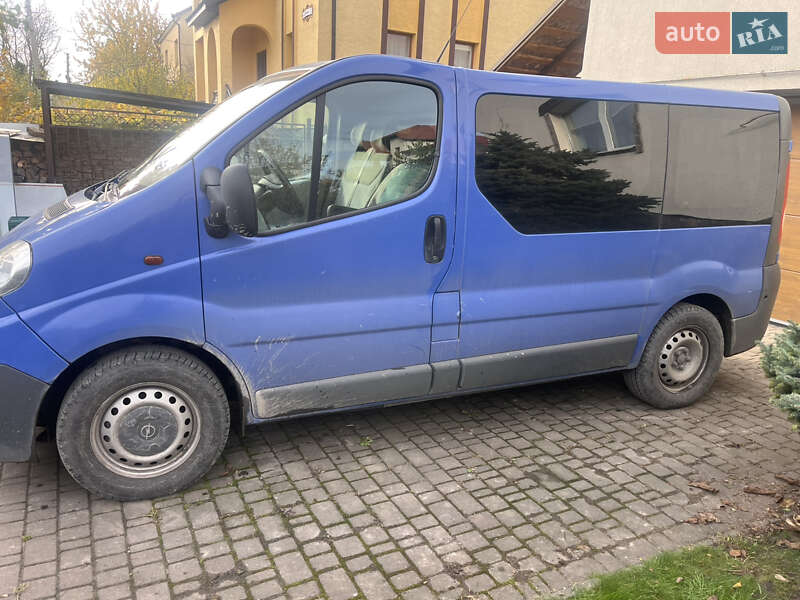 Мінівен Opel Vivaro 2008 в Луцьку