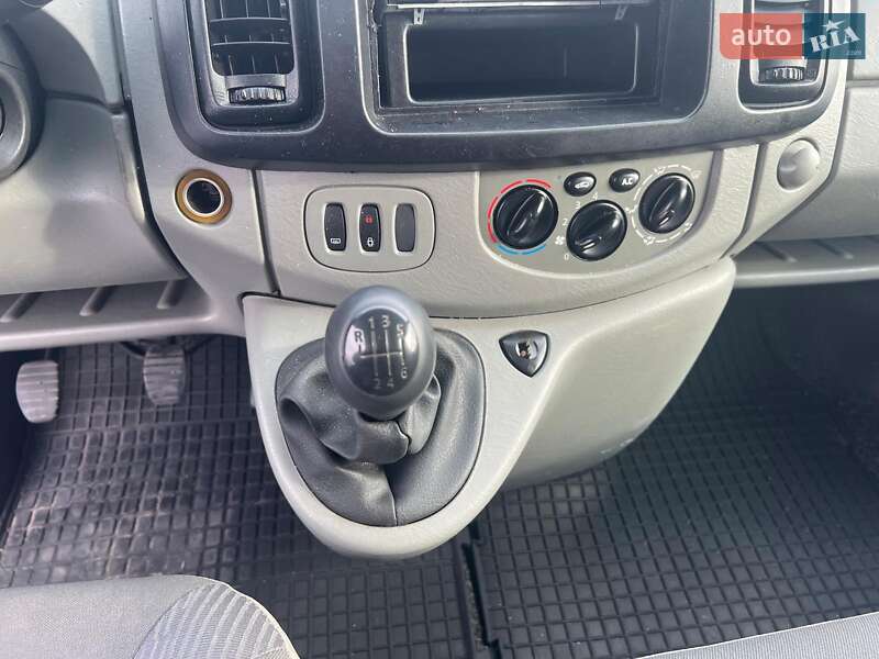 Грузовой фургон Opel Vivaro 2007 в Львове фото 21 Грузовой фургон Opel Vivaro 2007 в Львове