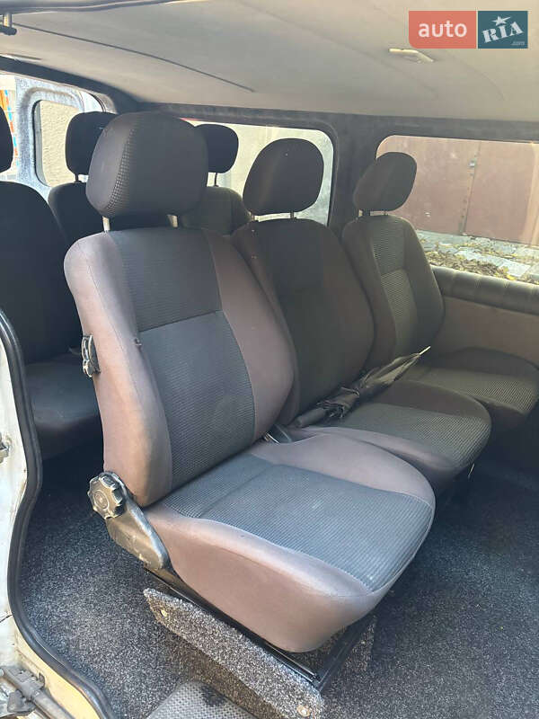 Мінівен Opel Vivaro 2011 в Львові фото 3 Мінівен Opel Vivaro 2011 в Львові