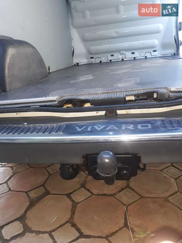 Вантажний фургон Opel Vivaro 2012 в Захарівці