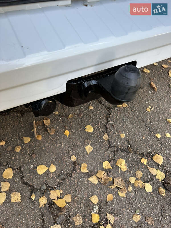 Вантажний фургон Opel Vivaro 2016 в Борисполі