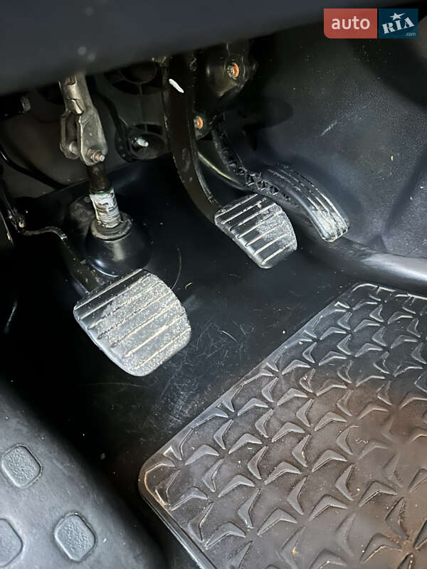 Вантажний фургон Opel Vivaro 2016 в Борисполі