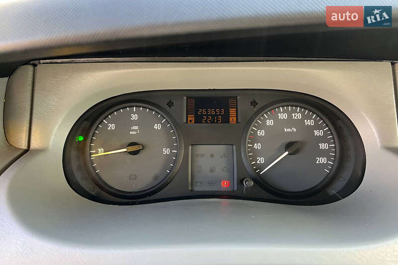 Минивэн Opel Vivaro 2009 в Ивано-Франковске фото 10 Минивэн Opel Vivaro 2009 в Ивано-Франковске