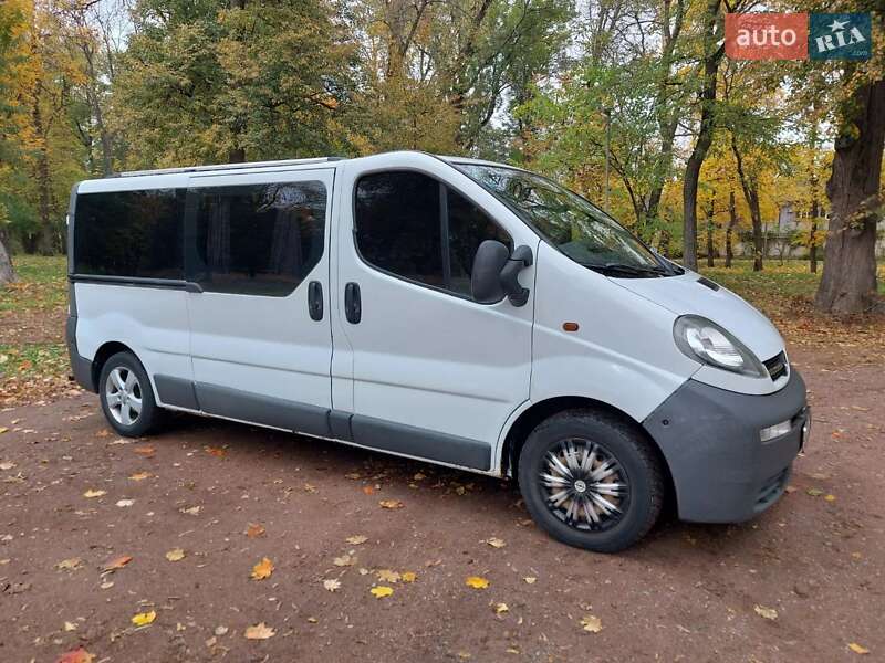Минивэн Opel Vivaro 2004 в Чернигове фото Минивэн Opel Vivaro 2004 в Чернигове