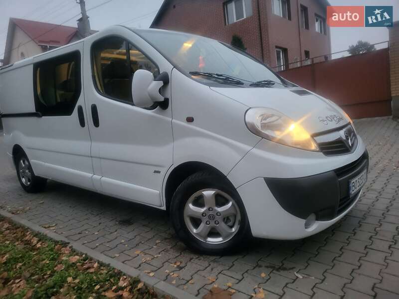Минивэн Opel Vivaro 2012 в Хмельницком
