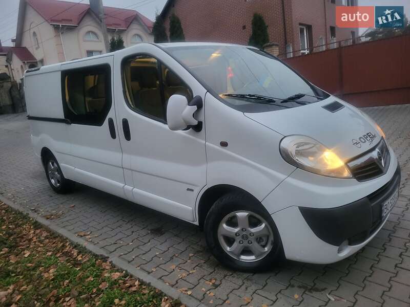 Минивэн Opel Vivaro 2012 в Хмельницком