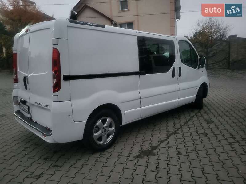 Минивэн Opel Vivaro 2012 в Хмельницком
