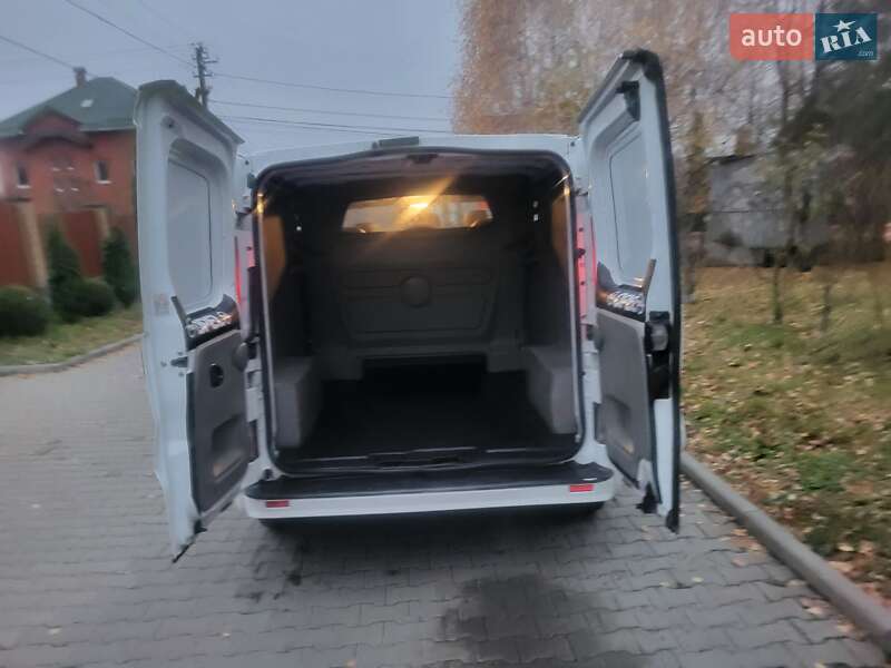 Минивэн Opel Vivaro 2012 в Хмельницком