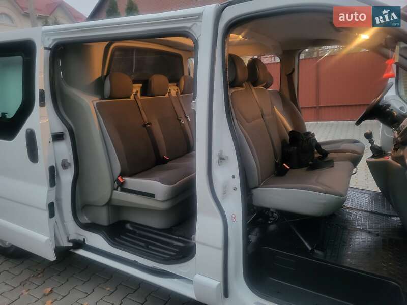 Минивэн Opel Vivaro 2012 в Хмельницком