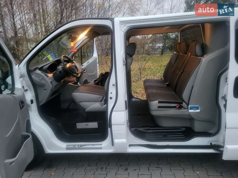 Минивэн Opel Vivaro 2012 в Хмельницком