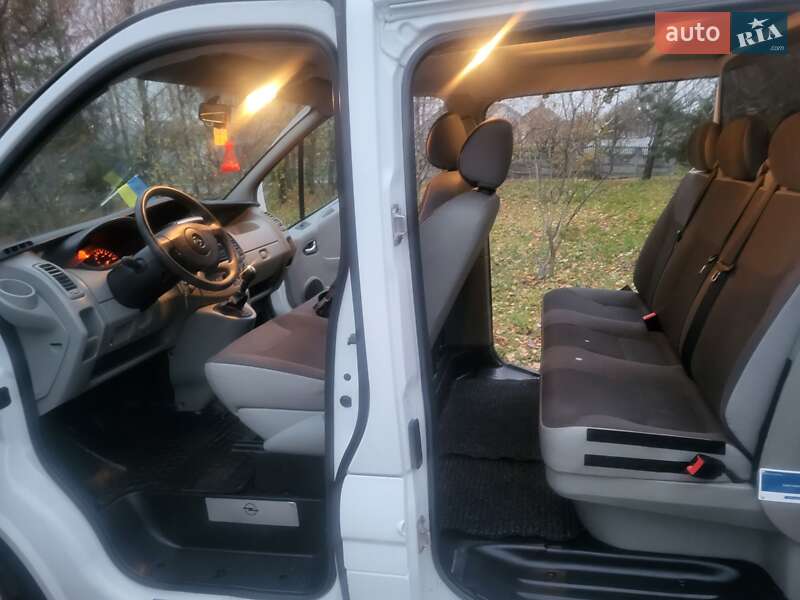 Минивэн Opel Vivaro 2012 в Хмельницком