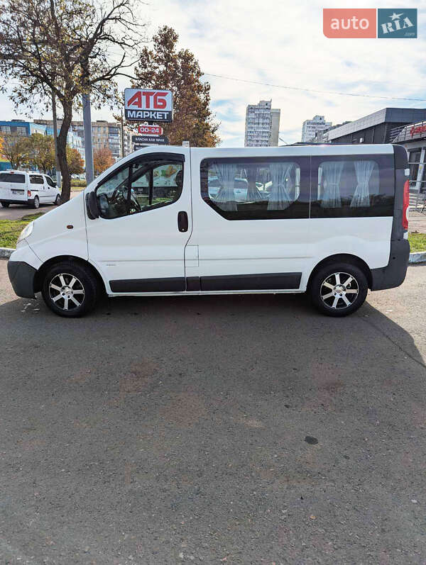 Минивэн Opel Vivaro 2008 в Южном фото 2 Минивэн Opel Vivaro 2008 в Южном