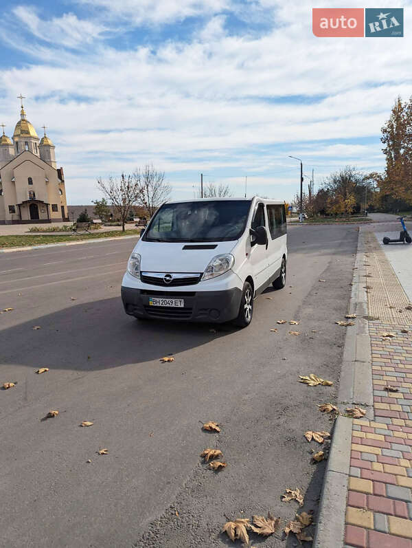 Минивэн Opel Vivaro 2008 в Южном фото 4 Минивэн Opel Vivaro 2008 в Южном
