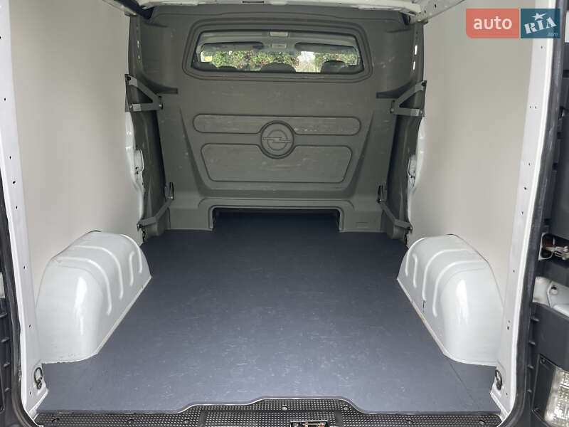 Минивэн Opel Vivaro 2012 в Дубно фото 31 Минивэн Opel Vivaro 2012 в Дубно