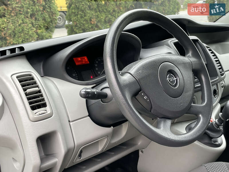 Минивэн Opel Vivaro 2012 в Дубно фото 43 Минивэн Opel Vivaro 2012 в Дубно