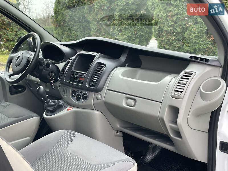 Минивэн Opel Vivaro 2012 в Дубно фото 50 Минивэн Opel Vivaro 2012 в Дубно