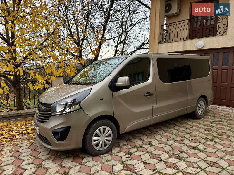Минивэн Opel Vivaro 2015 в Черновцах фото 2 Минивэн Opel Vivaro 2015 в Черновцах