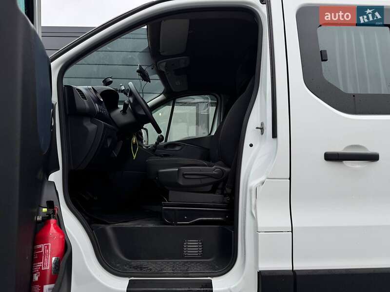 Мінівен Opel Vivaro 2018 в Рівному